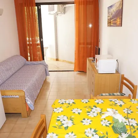Lejlighed Nice Studio For 4 People In A Nice Residential Complex
